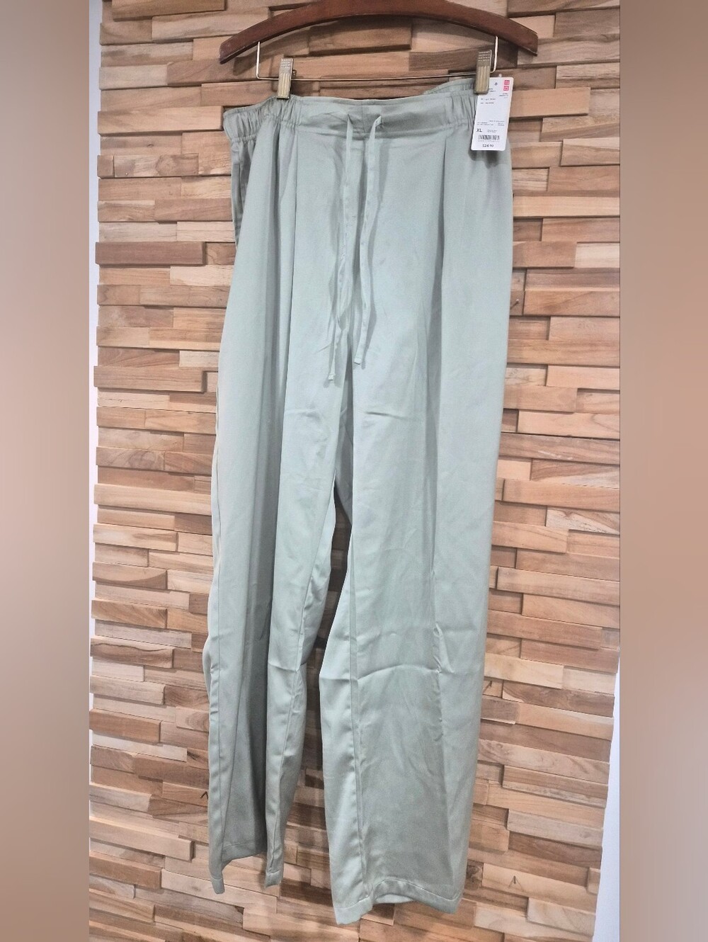 Uniqlo Womens Drawstring Relaxed Wide Leg Pants - Size XL - New With Tags